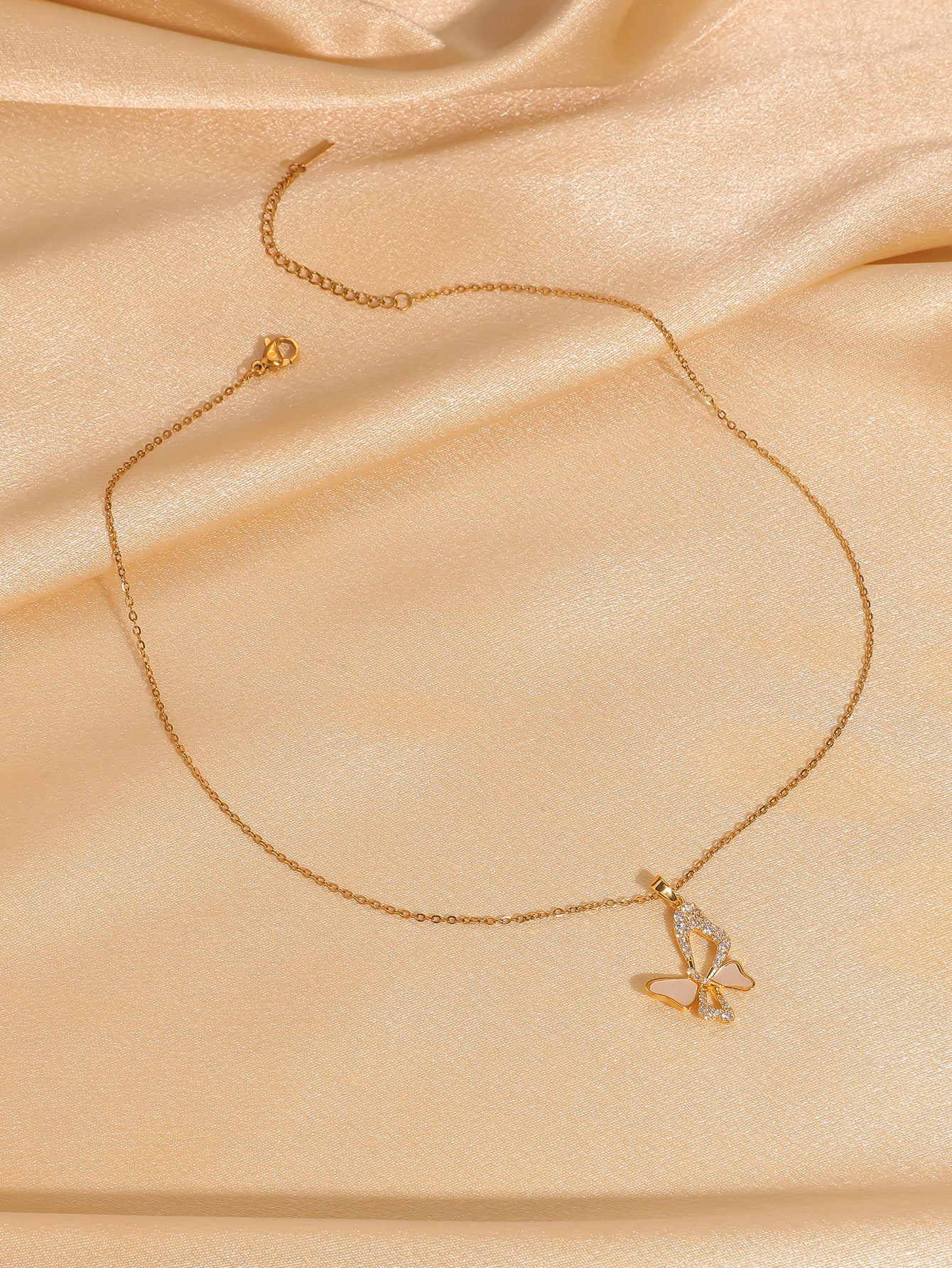 Collar Mariposa Oro 14k Regalo Mujer Estilo Europeo