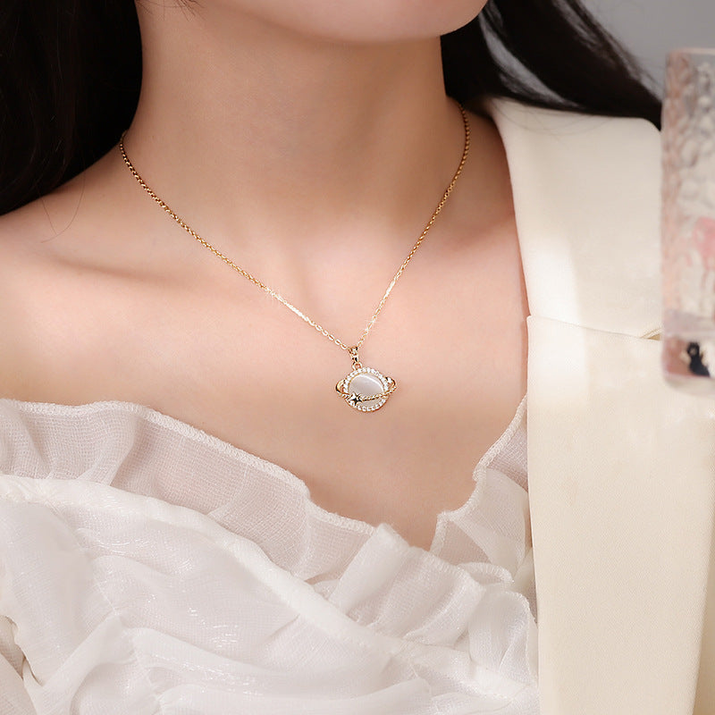 Collar Planeta Saturno para Mujeres Moderna Amantes de las Estrellas