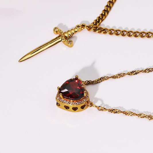 Collar Corazón Espada Pareja Joyería Exclusiva y Regalo para Enamorados Joya Novios