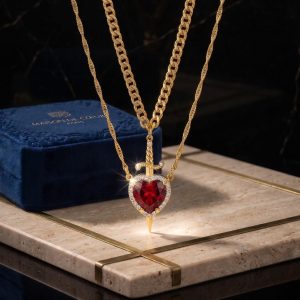 collar corazón espada pareja joyería exclusiva y regalo para enamorados joya novios